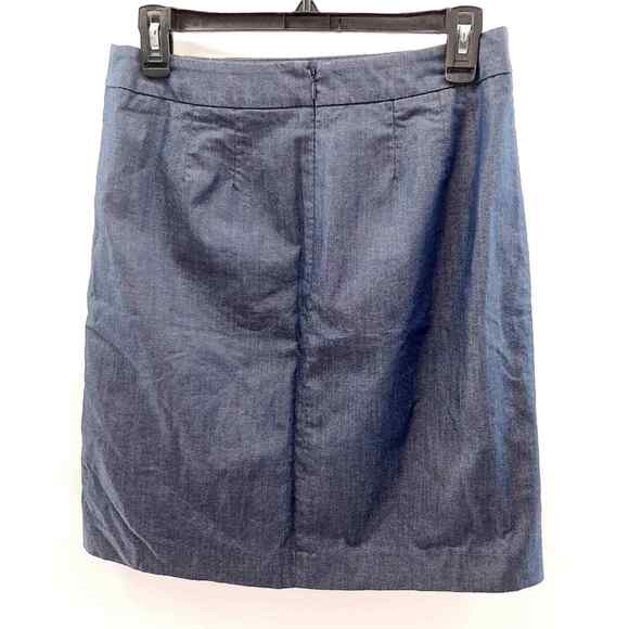 Loft denim look button front skirt in size 4 knee length Workwear Casual - Picture 2 of 4